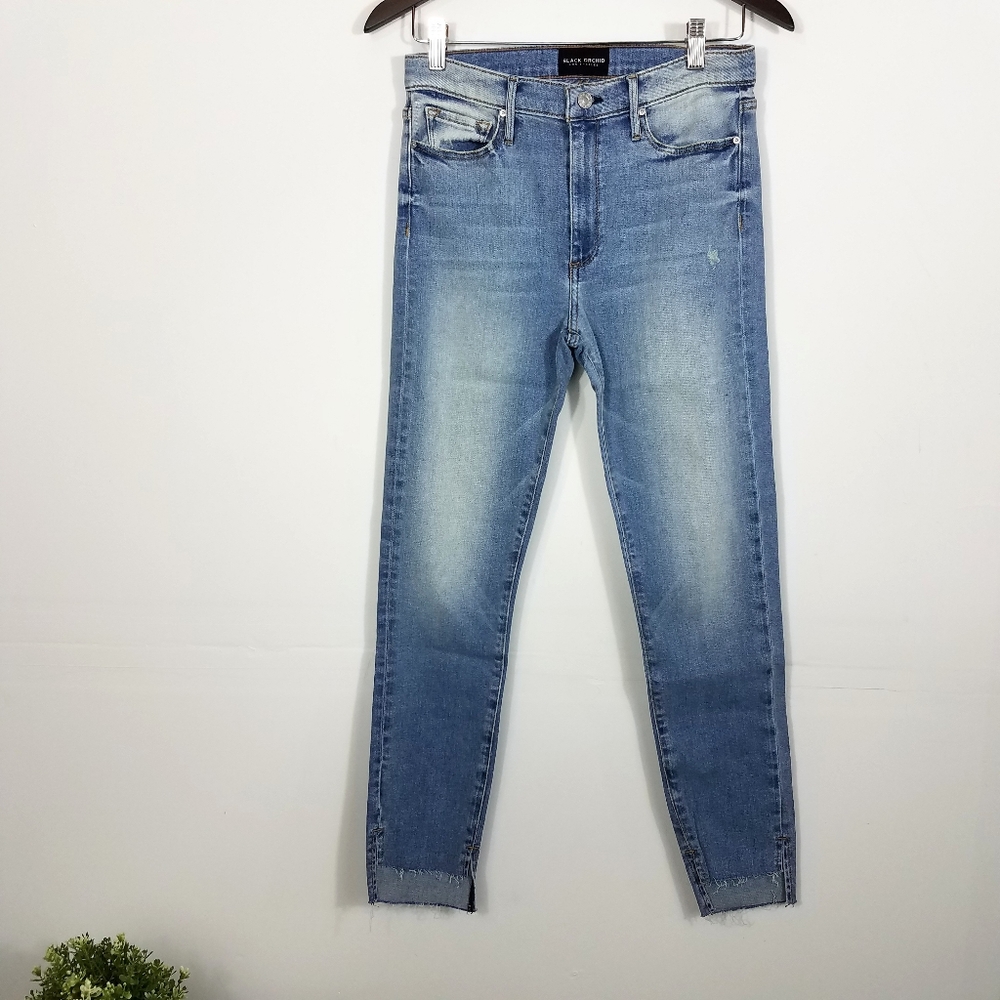 Black Orchid High Rise Step Fray Hem Jeans Light - Picture 1 of 8